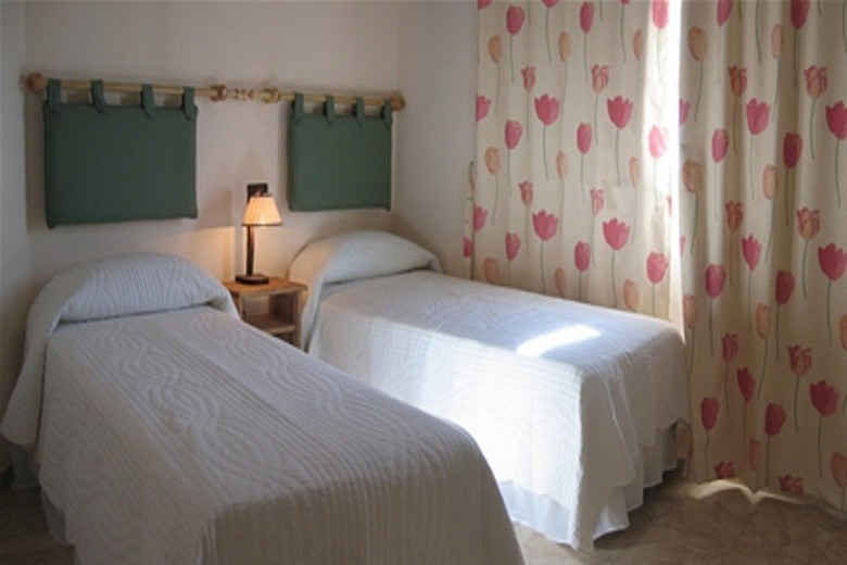 Life Apart Hotel