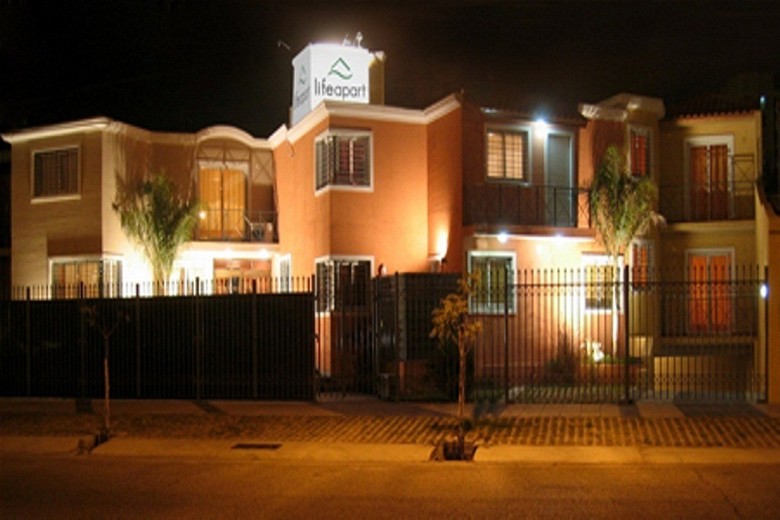 Life Apart Hotel