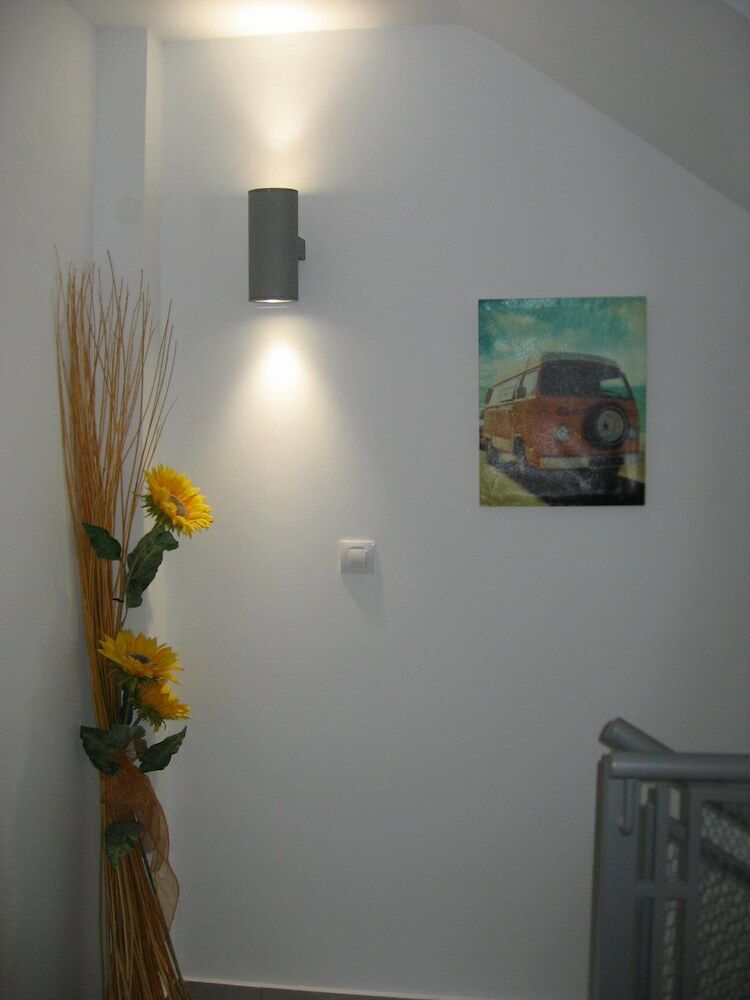 Hostelscat