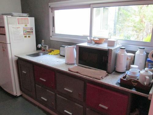 Bed & Breakfast Ca�as Suites Urbanas