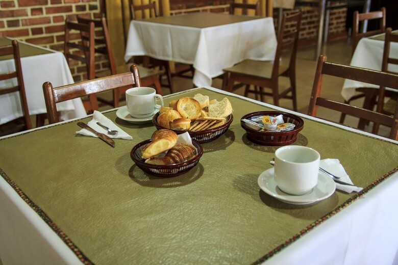 Hotel Tierra Colorada