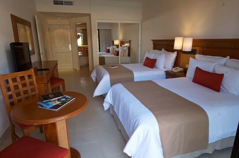 Hotel The Reef Coco Beach