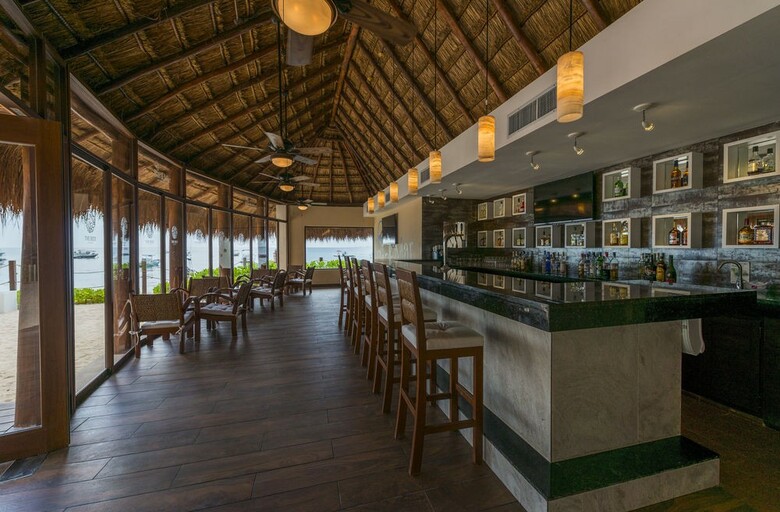 Hotel The Reef Coco Beach