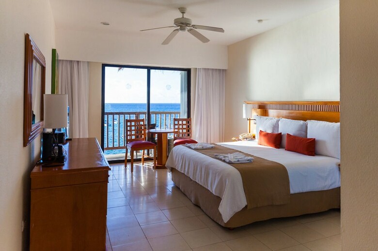 Hotel The Reef Coco Beach