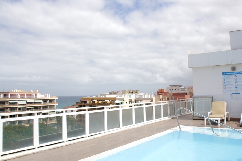 Apartamentos Tropical