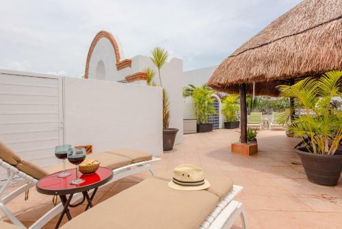 Hacienda San Jose Apartments