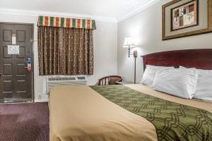 Motel Econo Lodge Fresno