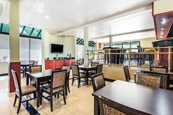 Hotel Quality Inn & Suites Irvine Spectrum