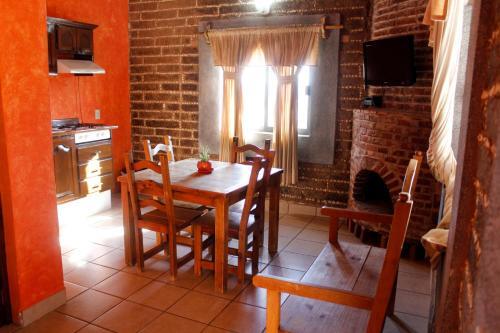 Hotel Y Caba�as UNA Cosita de Zacatl�n