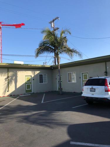 Encore Motel