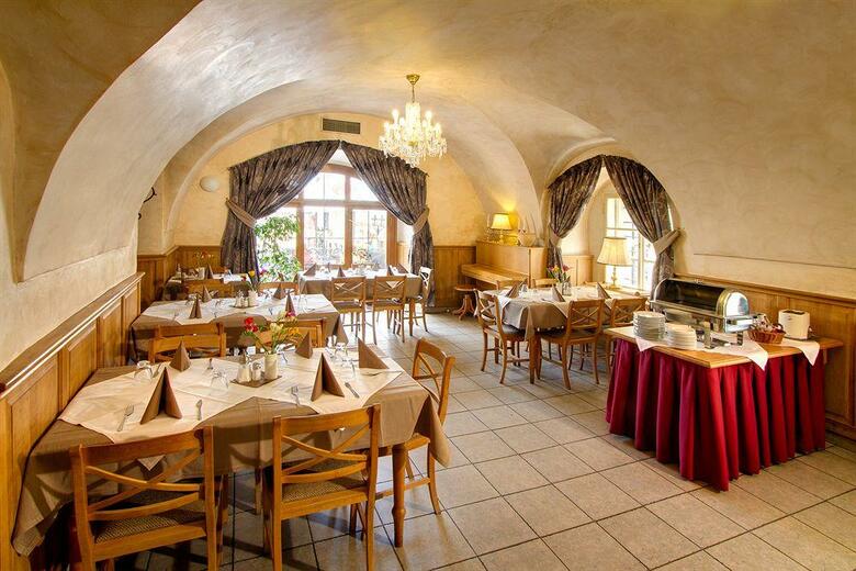 Hotel Golden Star