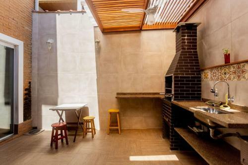 Villa Centrale - �tima Localiza��o No Centro de Ubatuba