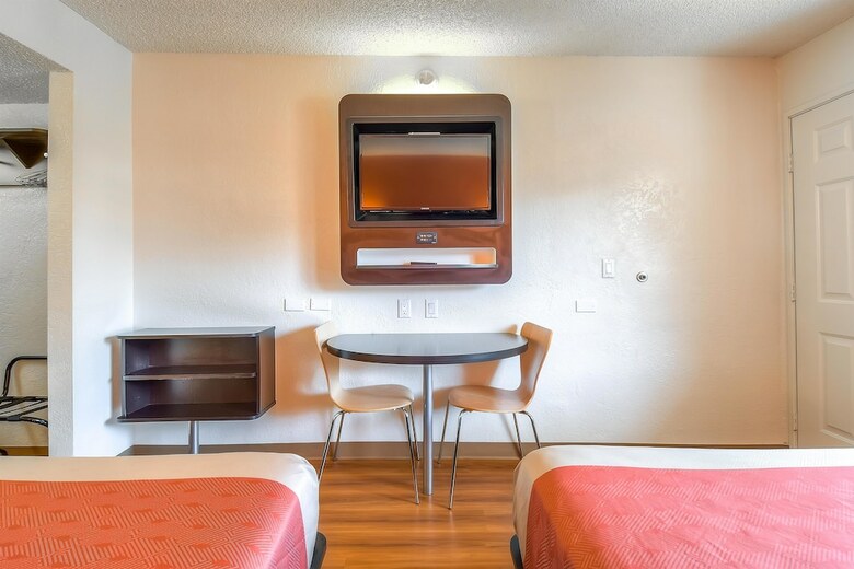 Motel 6 Los Angeles - Long Beach