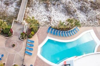 Hotel Holiday Inn Express Orange Beach - On The Beach