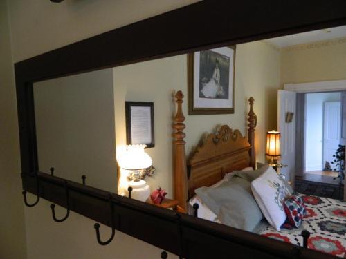 Ej Bowman House Bed & Breakfast