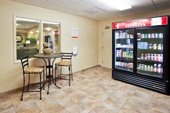 Hotel Candlewood Suites Kalamazoo