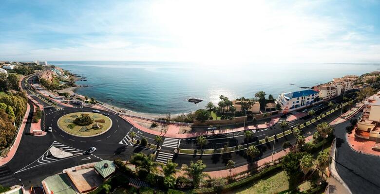 Aparthotel First Flatotel International