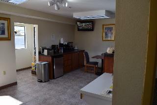 Hotel Royal Inn & Suites