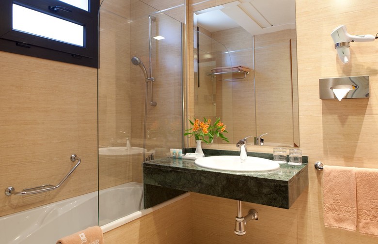 Senator Granada Spa Hotel