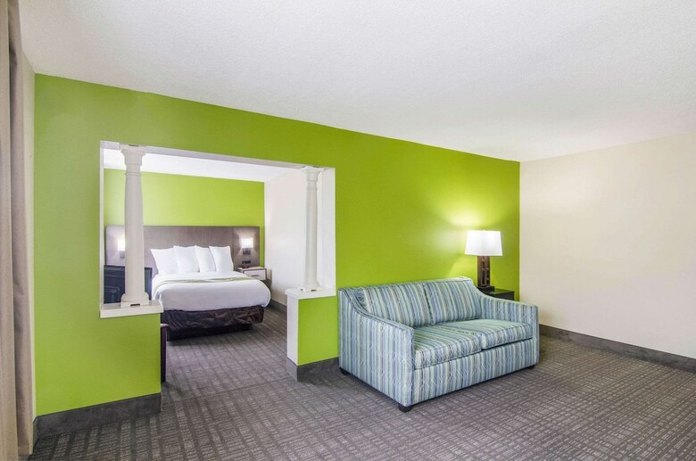 Hotel Quality Inn Saraland