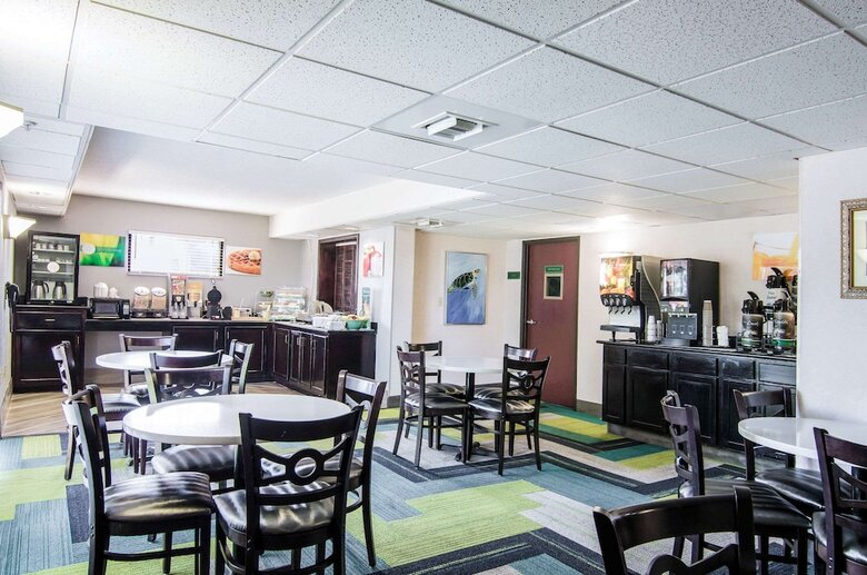 Hotel Quality Inn Saraland