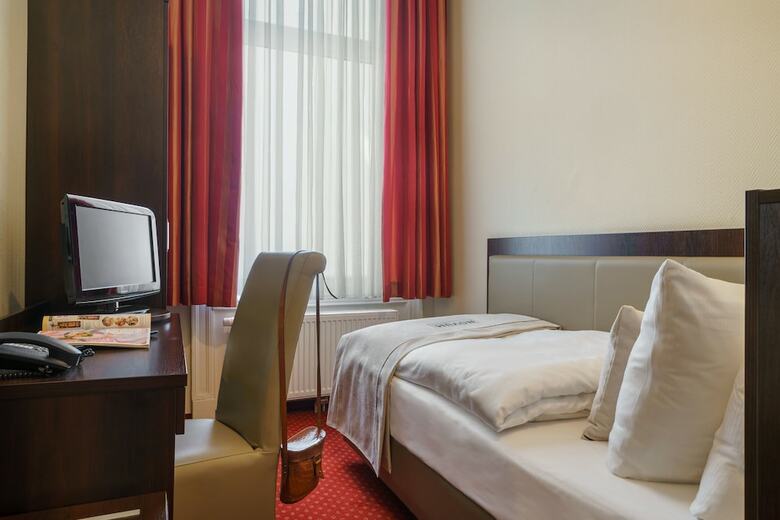 Hotel Graf Moltke Novum Hamburg Stadt Zentrum