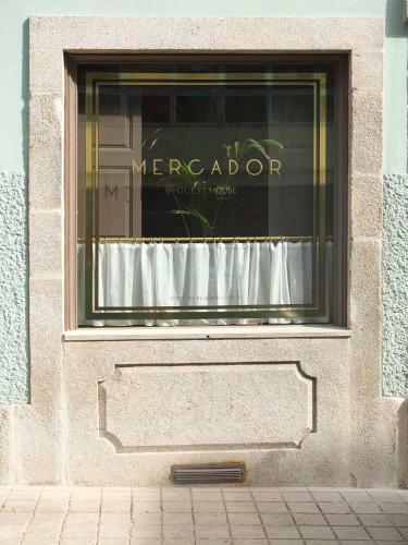 Hostal Mercador Guesthouse