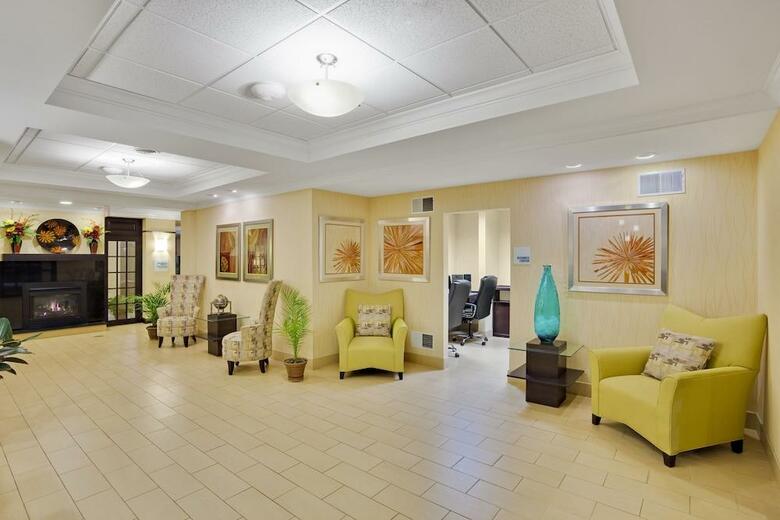 Holiday Inn Express Hotel & Suites Lebanon