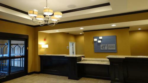 Hotel Holiday Inn Express And Suites Montgomery