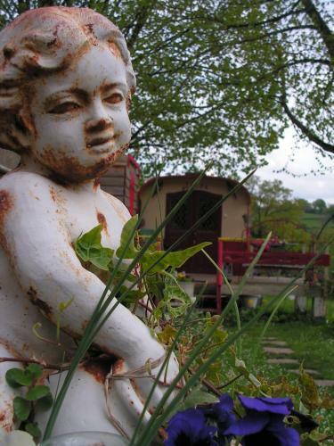 Bed & Breakfast La Roulotte de Lola - Chambre D'h�tes
