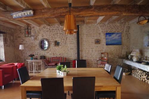 Bed & Breakfast Le Logis de La Poupeliere