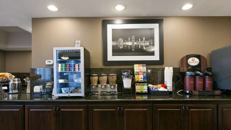 Hotel Best Western Plus Parkersville Inn & Suites