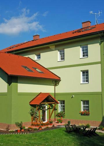Hostal Pension Marathon