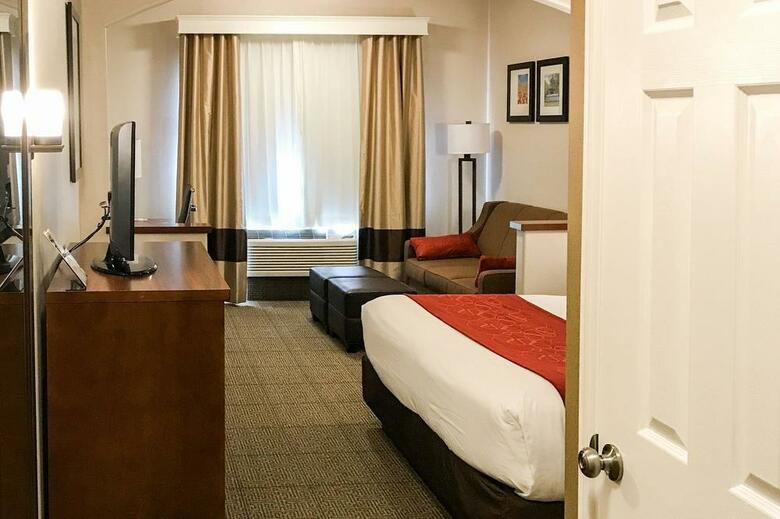 Hotel Comfort Suites Stevenson Ranch