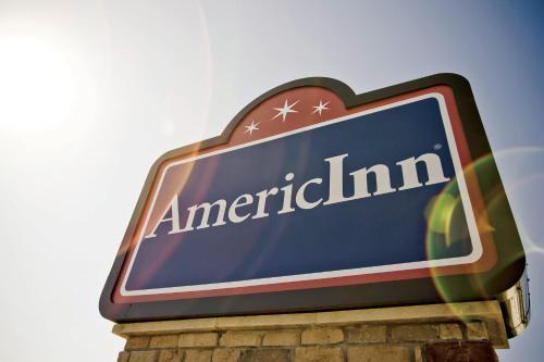Hotel Americinn Forest Lake