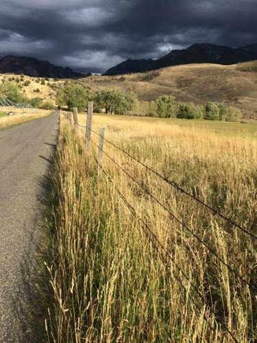 Pine Creek Cabin Livingston Montana