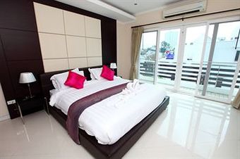 Tabaluga Pool Villas