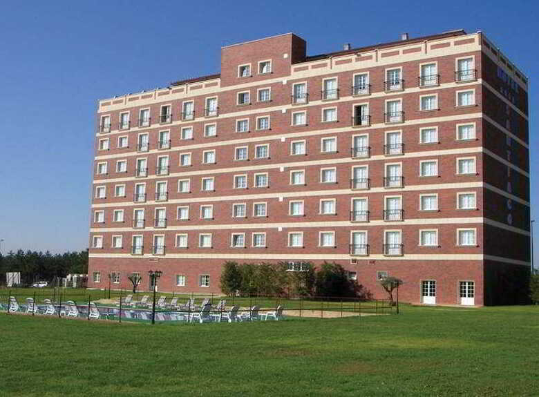 Hotel Santiago Le�n