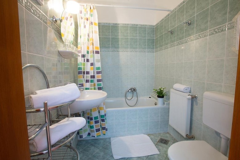 Helios Hotel & Pension
