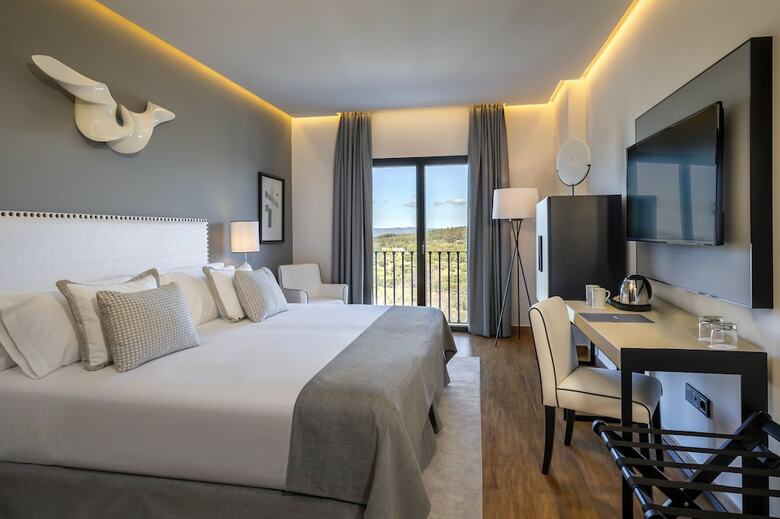 Hotel Barcel� Aracena