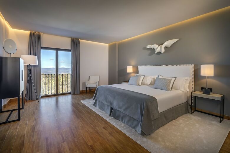 Hotel Barcel� Aracena