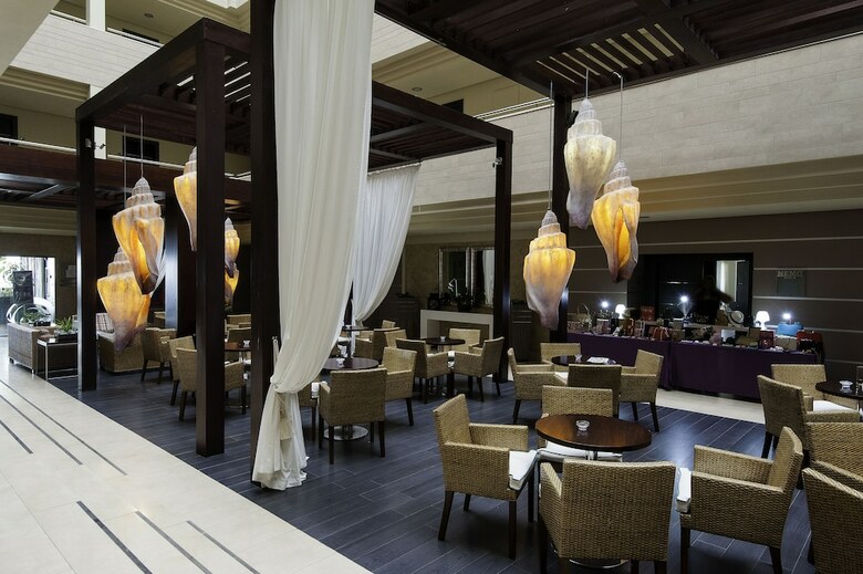 Kn Hotel Arenas Del Mar Adults Only