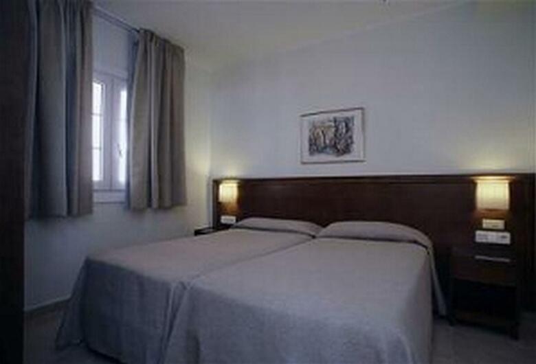 Aparthotel Lloyds Beach Club