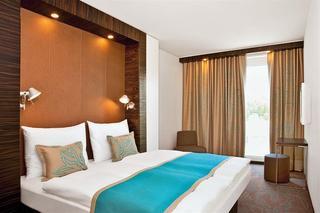Hotel Motel One Hamburg-altona