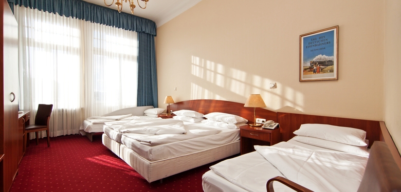 Hotel Kronprinz Novum Am Hamburg Hauptbahnhof