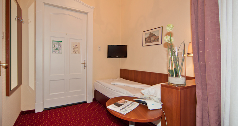 Hotel Kronprinz Novum Am Hamburg Hauptbahnhof