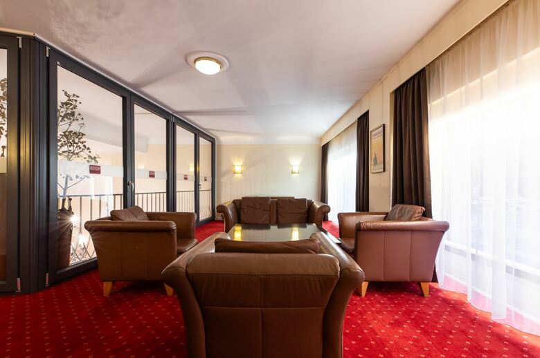 Hotel Kronprinz Novum Am Hamburg Hauptbahnhof