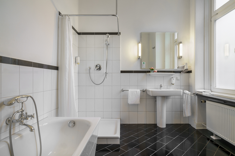 Hotel Kronprinz Novum Am Hamburg Hauptbahnhof