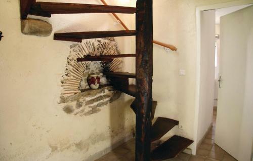 Holiday Home Saint Martin Le Mault *xii *