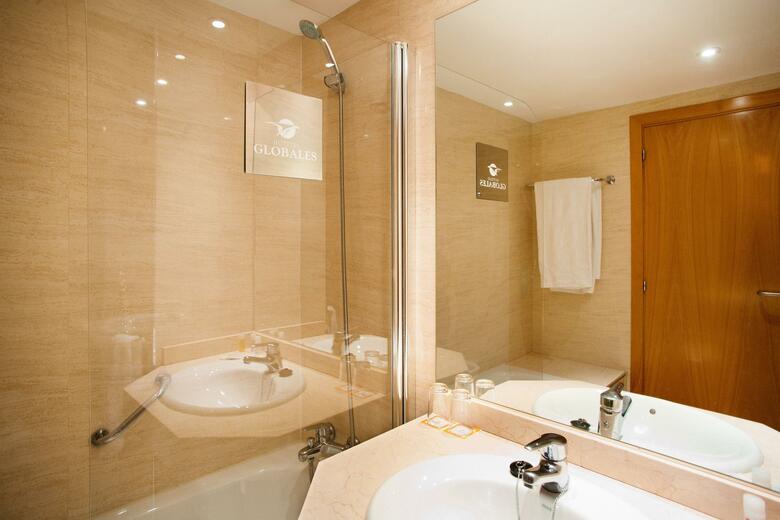 Hotel Globales De Los Reyes